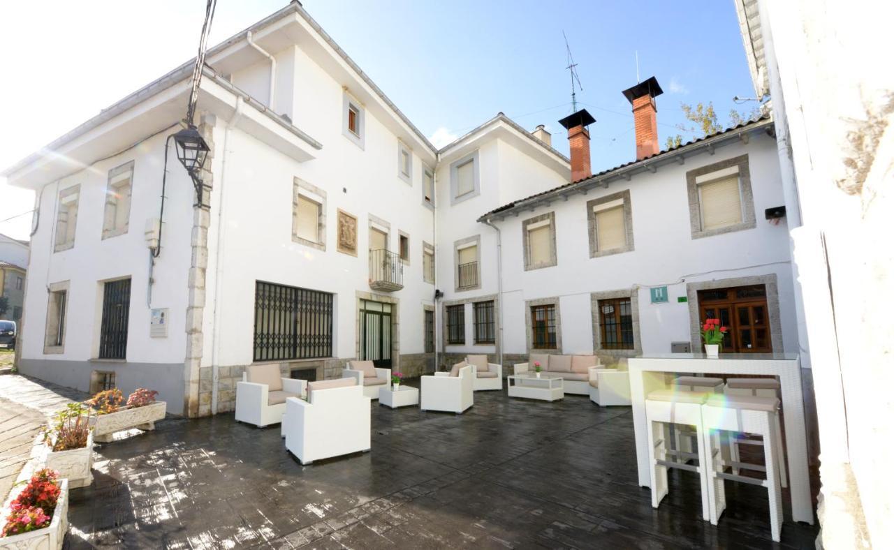Hostal Casa Abascal 포사다 데 발데온 외부 사진