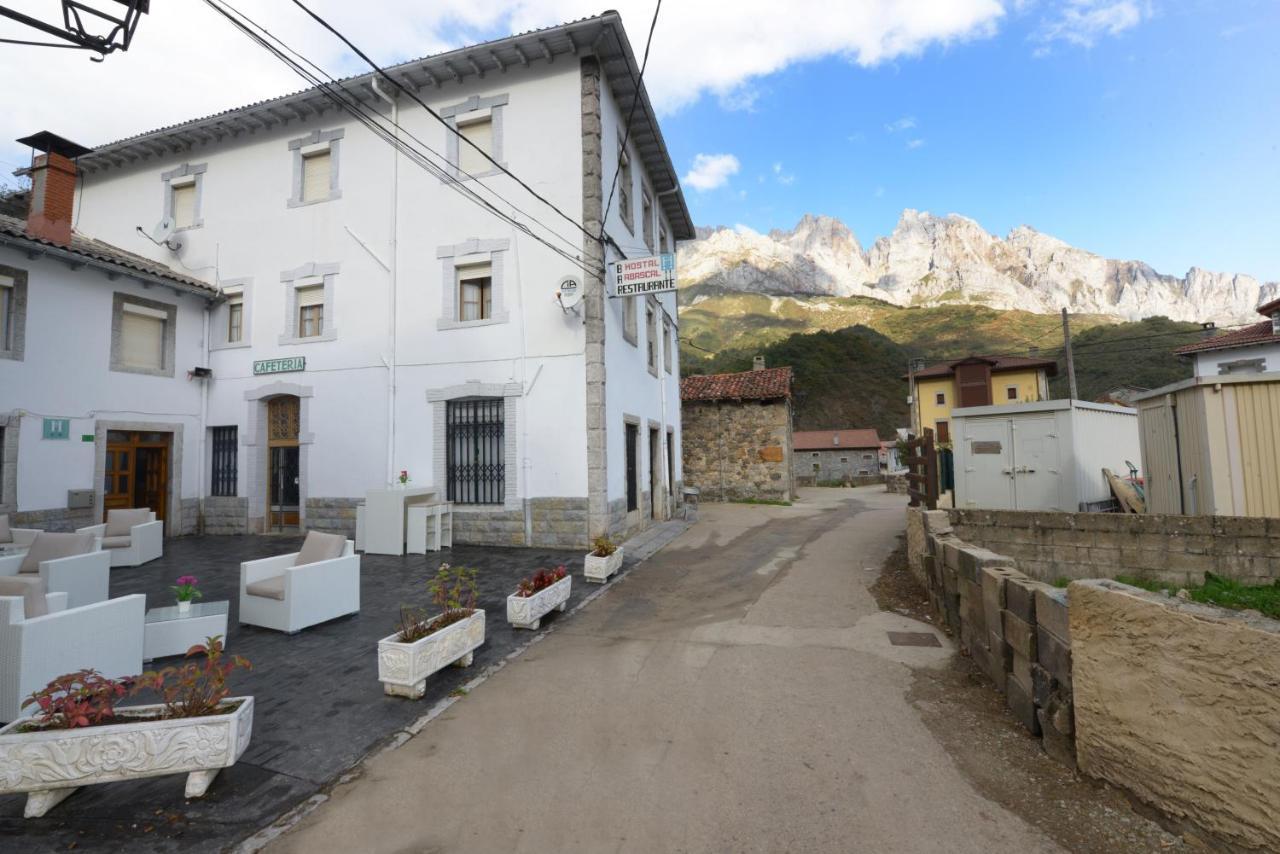 Hostal Casa Abascal 포사다 데 발데온 외부 사진