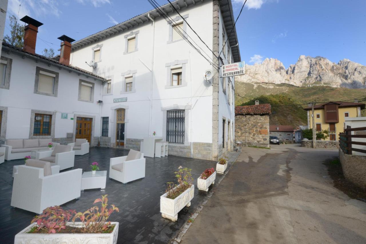 Hostal Casa Abascal 포사다 데 발데온 외부 사진